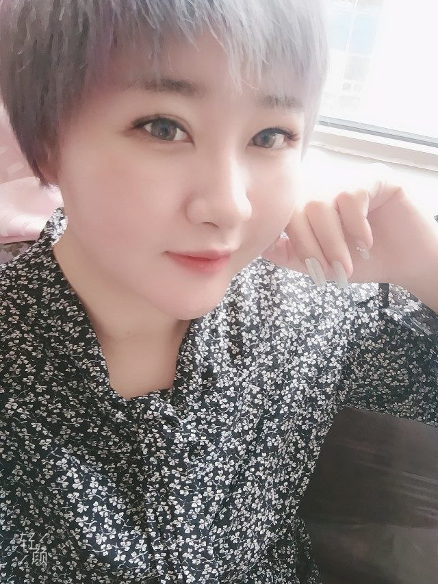 大连北站微胖妞妞